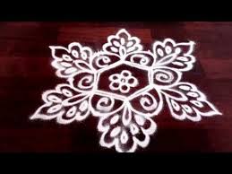 Mahalakshmi Deepam Rangoli For Puja Room Maha Lakshmi Deepam Kolam For Pooja Room Deepam Muggulu Yout Pookalam Design Flower Rangoli Rangoli Designs Images