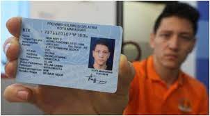 Ktp adalah sebuah kartu identitas yang sangat dibutuhkan jika kamu warga negara indonesia, kartu ini didapatkan apabila sudah menginjak usi. Ukuran Ktp Kartu Tanda Penduduk Di Indonesia Dan Cara Membuatnya