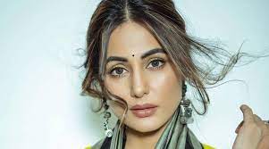 Actress & fashionista hina khan has had a career full of smashing stereotypes. Celeb Fashion Hina Khan Shows How To Ace Prints Effeortlessly See Pics Lifestyle News The Indian Express