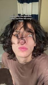 Benjamin Rigsby's Instagram, Twitter & Facebook