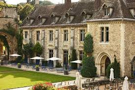 L'agence revazion spécialiste en organisation de mariages à l'étranger met tout son cœur au service des futurs mariés depuis près de 10 ans pour leur offrir une. Le Lieu Pour Se Marier En Ile De France Avis De Voyageurs Sur Abbaye Des Vaux De Cernay Cernay La Ville Tripadvisor