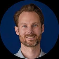 On route to London this morning, attempting to break the world record for  the most amount of trains taken in one day (Poole to Welling) 🤣