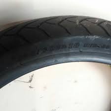 Untuk harga ban mobil dunlop sendiri, sama halnya dengan harga ban mobil brigestone yang di jual dengan variatif dan beragam tergantung ukuran dan merknya. Tayar Motosikal Dunlop Sportmax 120 70 Zr18 Motorbikes On Carousell