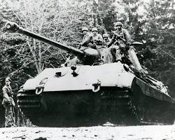 Image of German tanks advancing during the Battle of the Bulge