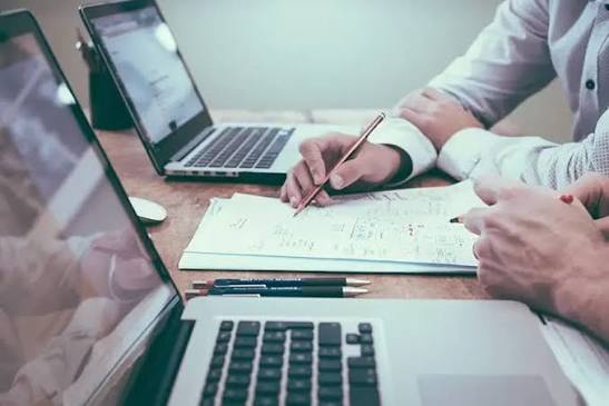 Top 5 Benefits of Hiring a CPA for Payroll Processing