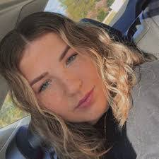 Olivia Maurer's Instagram, Twitter & Facebook