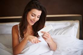 Crema cu uree 30 % si ulei de masline. Ce Este Crema Cu Uree È™i Cum Te AjutÄƒ SÄƒ Tratezi Pielea UscatÄƒ FrumuseÅ£e Cosmetica Eva Ro