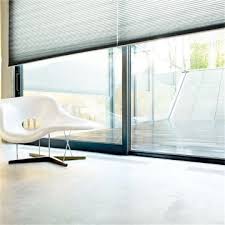 You can keep the cold out while still you have many options to insulate your windows for winter. China Motorized Window Cellular Shades Insulated Layer Honeycomb Shades Remote Control Cellular Blind Manufacturer
