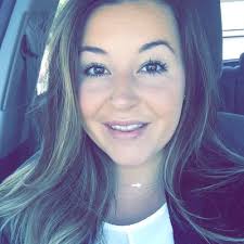 Brooklyn Garrett (@bpeaceandlove)