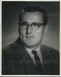 Milwaukee Journal Sentinel Tagged "Businessmen