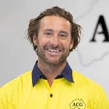 Dane Rowe's Instagram, Twitter & Facebook