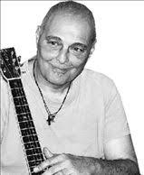 Έφυγε ξαφνικά η ψυχή των Πυξ Λαξ, Μάνος Ξυδούς - ΤΑ ΝΕΑ