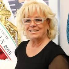 CHI È MARIA CELLI: BIOGRAFIA, ETÀ, LAVORO, FIGLI, CURIOSITÀ ATELIER DELLE  MERAVIGLIE