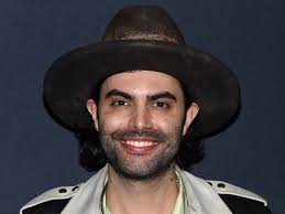 Niko Moon's Instagram, Twitter & Facebook