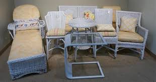 Garden terrace outdoor wicker chaise lounge. Lot White Wicker Settee Chaise Lounge Four Chairs And Two Tables