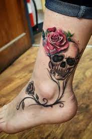 Skull Tattoos For Females Caveiratattoo Skull Tattoos For Females Skull Rose Tattoos Ankle Tattoos For Women Skull Tattoos