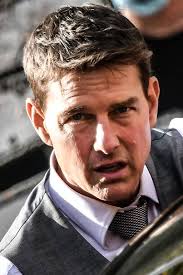 See more of tom cruise on facebook. F5 Cinema E Series Tom Cruise Grita Com Equipe Do Novo Missao Impossivel Por Protocolo Contra A Covid 16 12 2020