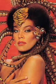 Marlene Silva's Instagram, Twitter & Facebook