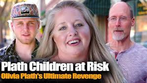 Fela Domínguez is YURI, the STAR performer in Lies the Musical