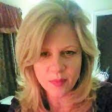 Tracy Woolridge's Instagram, Twitter & Facebook