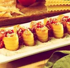 Homemade Lasagna Frittas Just Like Olive Garden So Freaking Yummy Lasagna Fritta Recipe Fried Lasagna Food