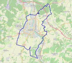 Habite b) est c) ons. Auxerre Wikipedia