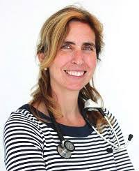 Elizabeth Strawbridge's Instagram, Twitter & Facebook