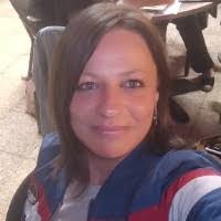 Jennifer Saunier's Instagram, Twitter & Facebook