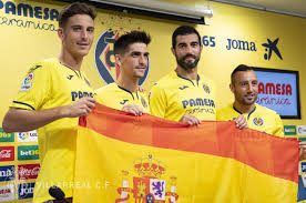 He was born in chihuahua, mexico on august 24, 2002. Pau Torres Living The Dream For His Childhood Team By Villarreal Cf Villarreal Cf Medium