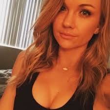 Chelsea Hinton's Instagram, Twitter & Facebook