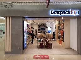 Elevating the ideals of shopping, entertainment and dining, 1 utama shopping centre is the largest shopping mall in malaysia. Brands Outlet One Utama