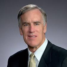 Don't Give Up the Ship: Woke Politics Are Endangering Our Military and Our  Nation eBook : Group, Calvert Task, Burbage, Tom, Ramsey, Brent, Tulley,  Jim, Lawson, Dale, Keuhlen, Phillip, Higgins, Guy, Arrington,