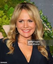 567 Barbara Alyn Stock Photos, High-Res Pictures, and Images