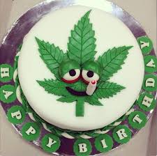 Pin Von Nanci Orellana Auf Birthday Cakes Geburtstag Torte Junge Tortendeko Torte Fur Manner