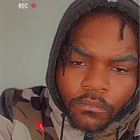 40+ "Daniel Loyd" profiles