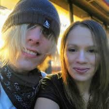 Amanda Bragner's Instagram, Twitter & Facebook