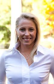 Darien woman pens book about her struggles with infertility