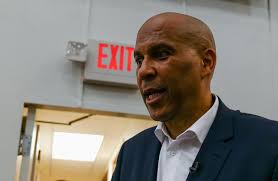 Nashville, U.S. 9th May, 2025. U.S. Senator Cory Booker of New Jersey  answers questions from press after a Town Hall meeting in Nashville, TN.  The Town Hall was held in an effort