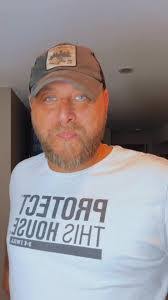 Jeremy Molitor's Instagram, Twitter & Facebook