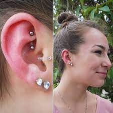 Cute Rook Piercing From Yesterday We Re Doing Walkinwednesday All Day So If You Re In The Mood For A New Piercing Today S Idei Dlya Pirsinga Pirsing Serezhki