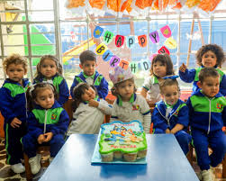 Un "Happy Birthtday" con amor y alegría a nuestros cumpleañeros de  diciembre en Kali! Les deseamos a todos un feliz y mágico cumpleaños.🎉🎂🎈  #happybirthday #Diciembre #educacionemocional #preescolar  #primarianuevolaredo #educacionbilingue