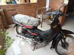 Motor astrea star tahun 1994 dengan spek sbb : Honda Astrea 1997 Rp 100 Juta Hanya Dipakai Dari Dealer Ke Rumah Otomotif Tempo Co