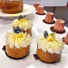 Pavlova Stohrer Pastry Patisserie Food Pavlova Pastry