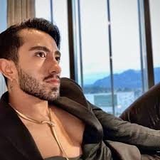 let's eat some pizza