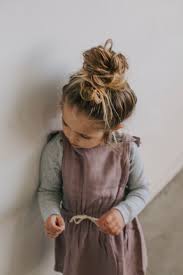 Sweet Little Pose And That Hair Follow Our Pinterest Page At Deuxpardeuxkids For More Kidswear Kids Room And Baby Girl Clothes Kids Fashion Kids Outfits