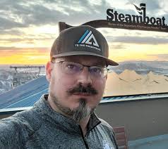 Meet Ski.com's Expert Mountain Travel Team