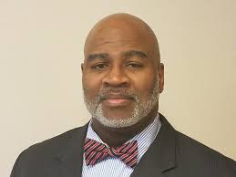 Community-oriented policing expert Calvin Hodnett '90 will join UPD  Advisory Committee