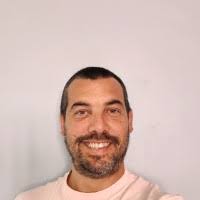 20+ perfis com “Daniel Lucarelli”