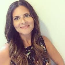 Karen Canino's Instagram, Twitter & Facebook