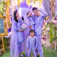 Fasha sandha & aidil aziz mahligai cinta memaparkan majlis perkahwinan selebriti, kerabat diraja. Hiburan Aidil Aziz Dan Fasha Sandha Jemput 5000 Tetamu Ke Majlis Resepsi